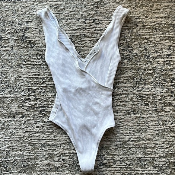 White Babaton Bodysuit - Picture 1 of 3